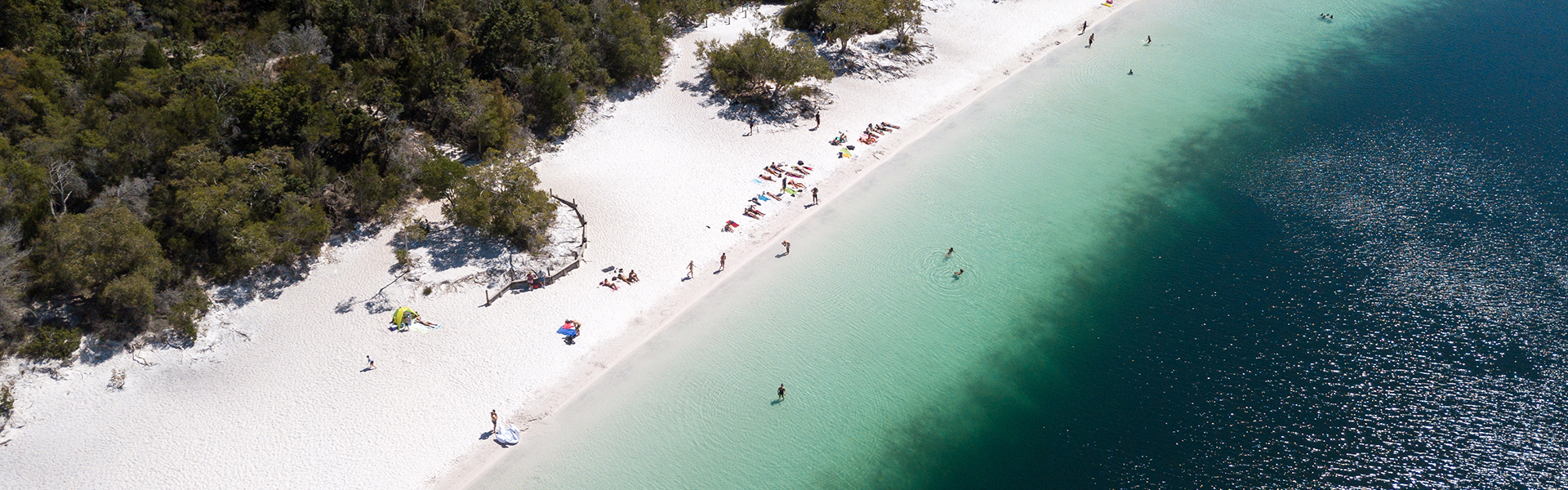 <p>Lake Mckenzie, Fraser Island</p>
